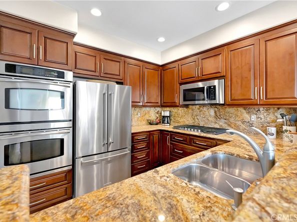 6251 Surfpoint Cir, Huntington Beach CA 92648