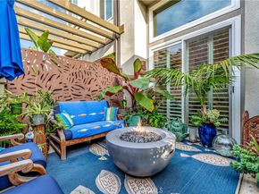 6251 Surfpoint Cir, Huntington Beach CA 92648