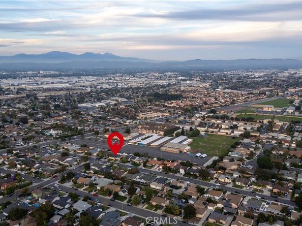 638 N Buttonwood, Anaheim CA 92805