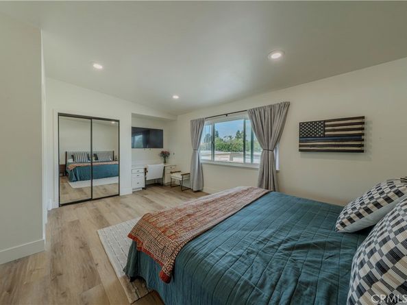 135 Morristown, Costa Mesa CA 92626