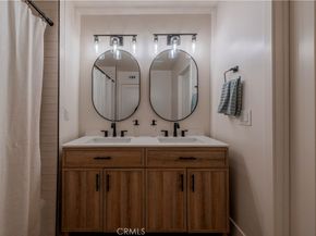 135 Morristown, Costa Mesa CA 92626