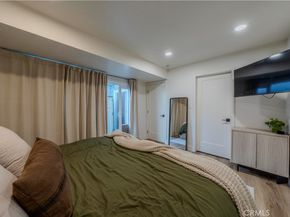 135 Morristown, Costa Mesa CA 92626