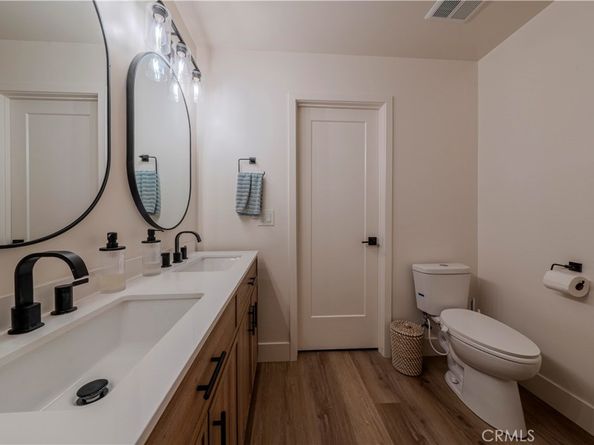 135 Morristown, Costa Mesa CA 92626