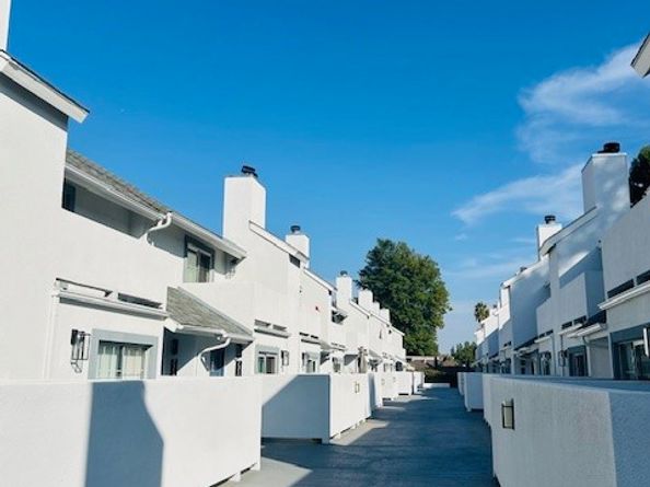 7304 Balboa Boulevard C, Van Nuys CA 91406