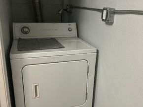 7304 Balboa Boulevard C, Van Nuys CA 91406