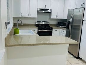 7304 Balboa Boulevard C, Van Nuys CA 91406