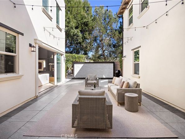 51 Fenway, Irvine CA 92620