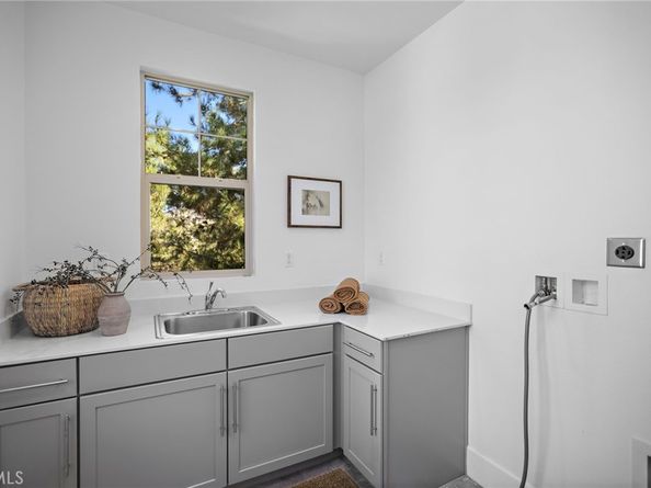 51 Fenway, Irvine CA 92620