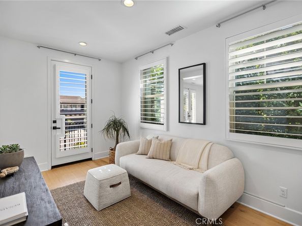 51 Fenway, Irvine CA 92620