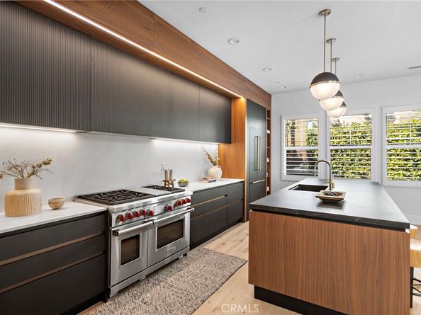 51 Fenway, Irvine CA 92620