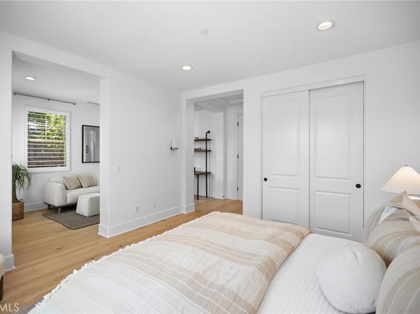 51 Fenway, Irvine CA 92620