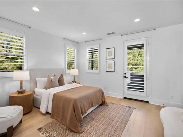 51 Fenway, Irvine CA 92620