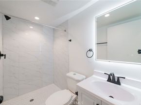 5652 La Mirada Avenue, Los Angeles CA 90038