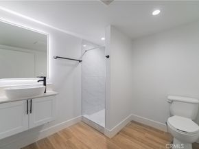 5652 La Mirada Avenue, Los Angeles CA 90038