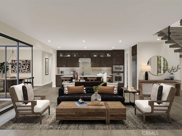 2073 E Pearl Street, Encinitas CA 92024