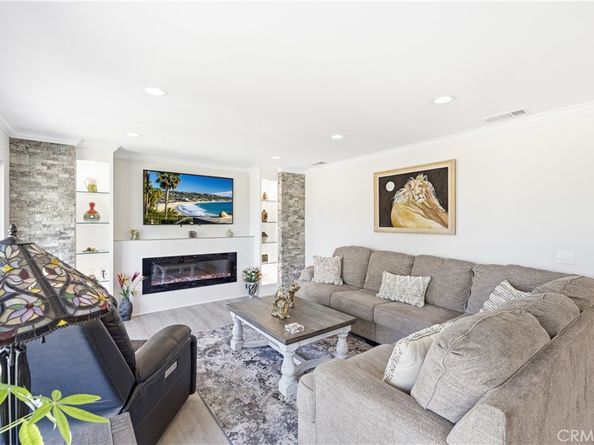 2269 Via Puerta Q, Laguna Woods CA 92637