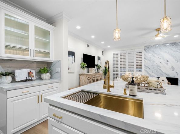 304 Goldenwest Street, Huntington Beach CA 92648