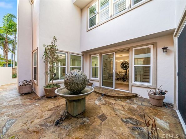304 Goldenwest Street, Huntington Beach CA 92648