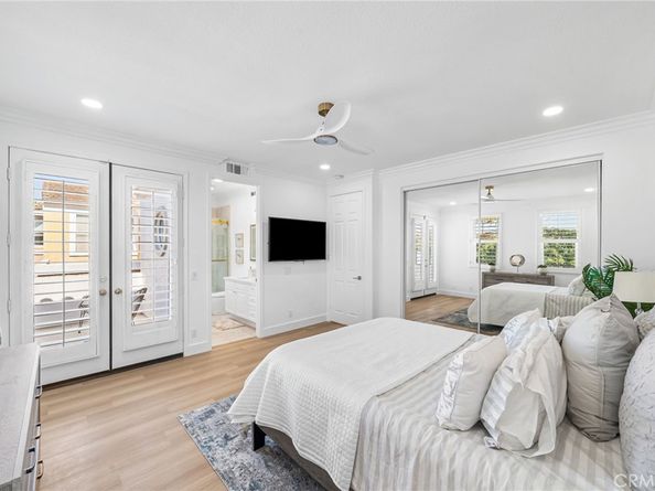 304 Goldenwest Street, Huntington Beach CA 92648