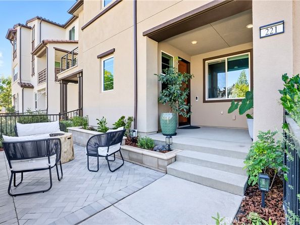 221 Gallop Court, Rancho Mission Viejo CA 92694