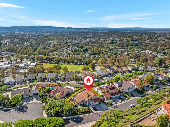 27197 Via Aurora, Mission Viejo CA 92691