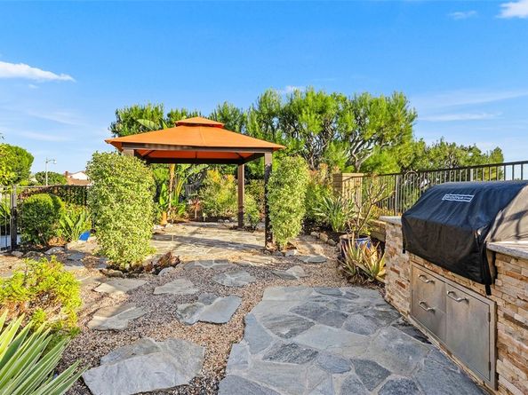 27197 Via Aurora, Mission Viejo CA 92691