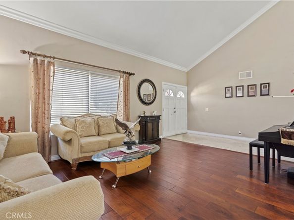 6911 Williams Circle, Anaheim Hills CA 92807