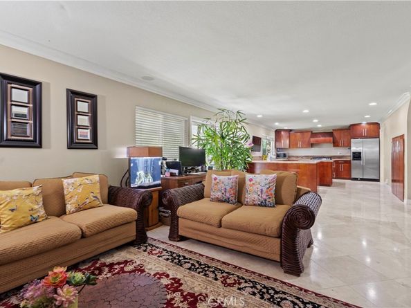 6911 Williams Circle, Anaheim Hills CA 92807