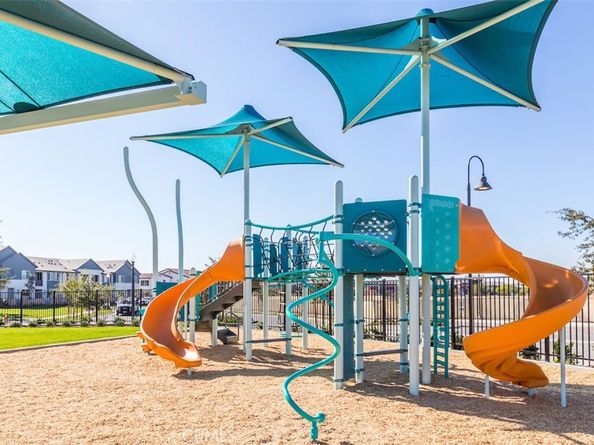 4153 S S. Limecrest Paseo 61, Ontario CA 91761