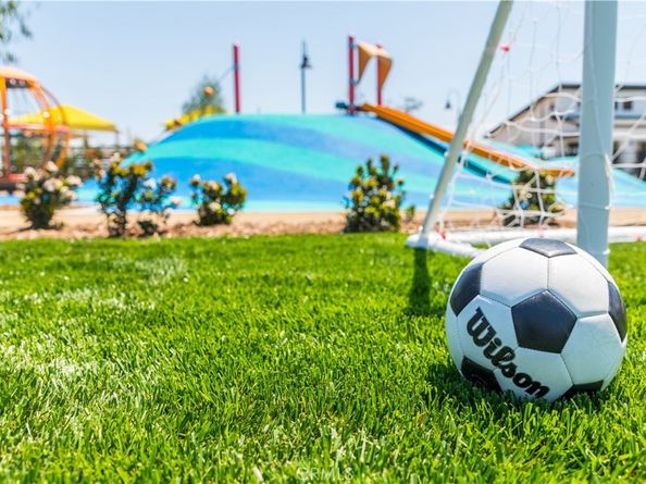 4153 S S. Limecrest Paseo 61, Ontario CA 91761