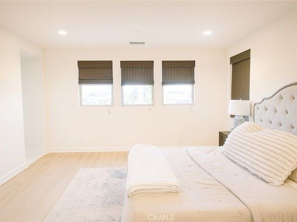 279 Barnes, Tustin CA 92782