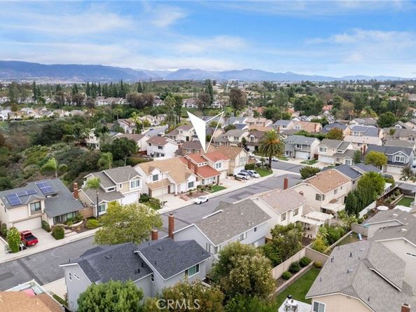 26051 Dunbar Drive, Lake Forest CA 92630