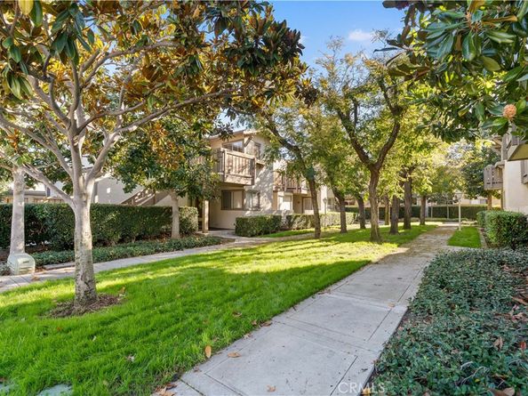 37 Rockwood, Irvine CA 92614