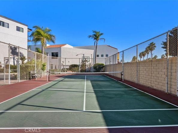 16255 Pacific Circle 204, Huntington Beach CA 92649