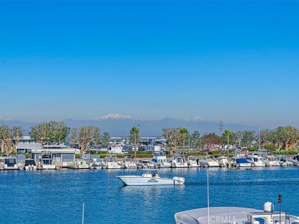 16255 Pacific Circle 204, Huntington Beach CA 92649