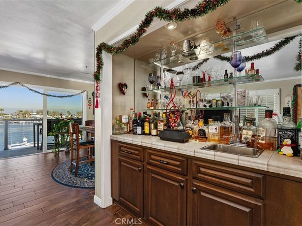 16255 Pacific Circle 204, Huntington Beach CA 92649