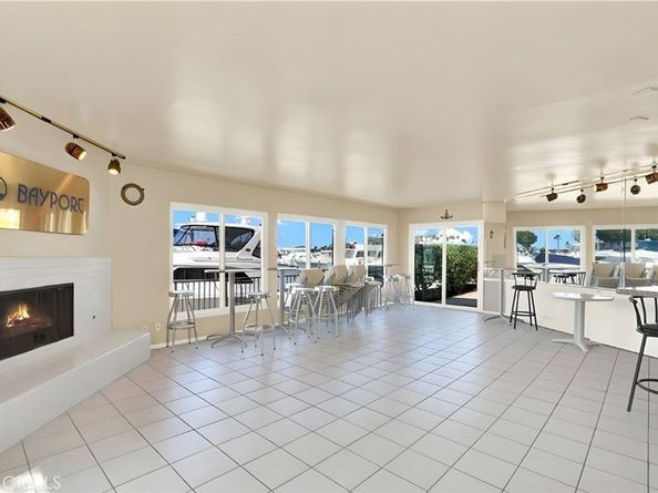 16255 Pacific Circle 204, Huntington Beach CA 92649