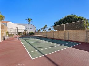 16255 Pacific Circle 204, Huntington Beach CA 92649