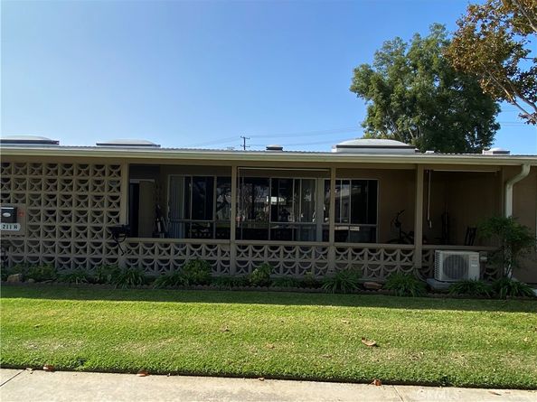 13160 Nassau Drive 211H, Seal Beach CA 90740