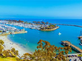 98 S La Senda Dr, Laguna Beach CA 92651