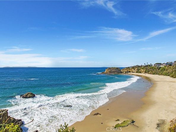 98 S La Senda Dr, Laguna Beach CA 92651