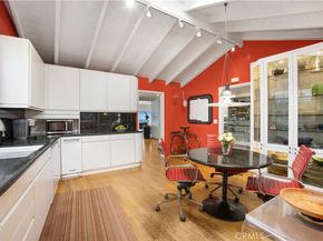 98 S La Senda Dr, Laguna Beach CA 92651