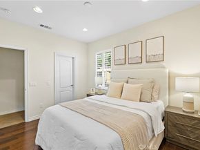 21 Paperbark, Irvine CA 92620