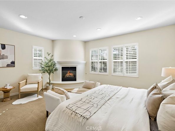 21 Paperbark, Irvine CA 92620