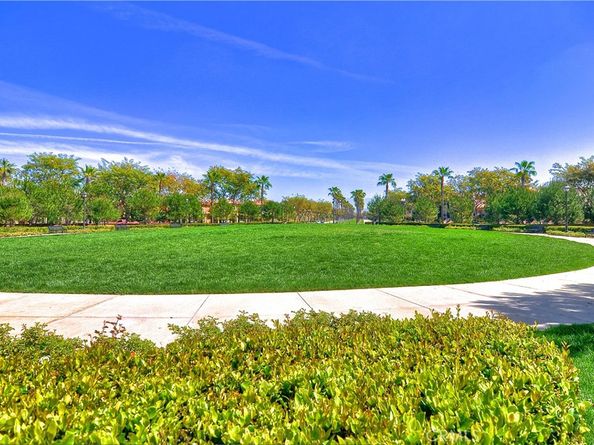 21 Paperbark, Irvine CA 92620