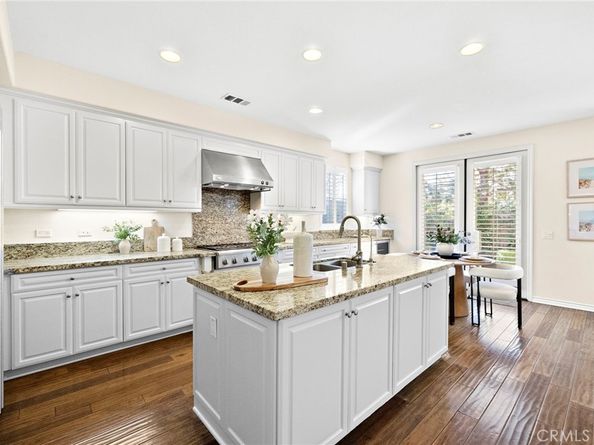 21 Paperbark, Irvine CA 92620