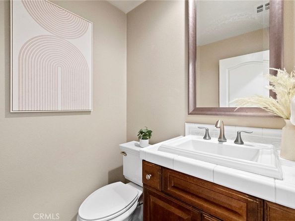 21 Paperbark, Irvine CA 92620