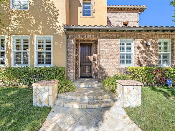 21 Paperbark, Irvine CA 92620