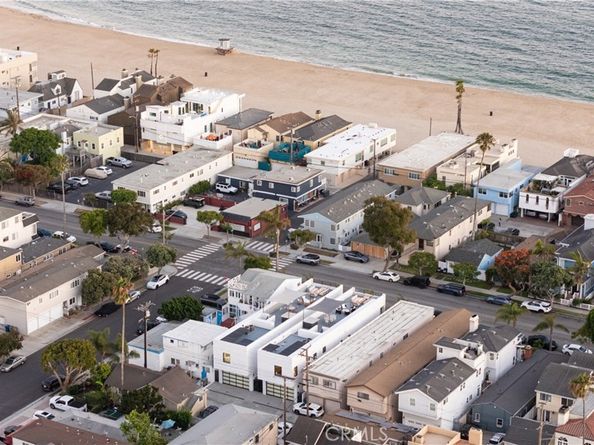 1315 Ocean Avenue, Seal Beach CA 90740