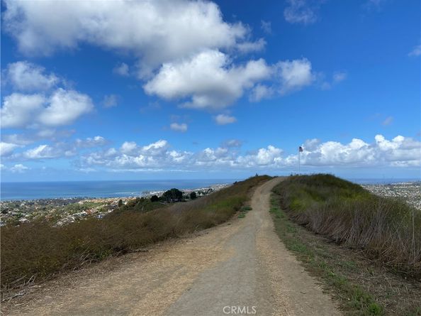 27281 Calle De La Rosa, San Juan Capistrano CA 92675